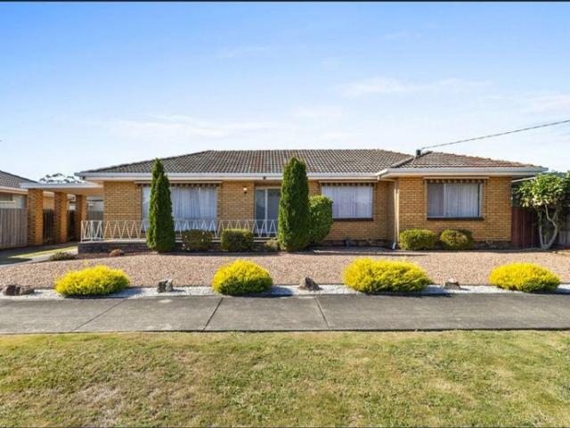 3 Bedroom Brick Veneer