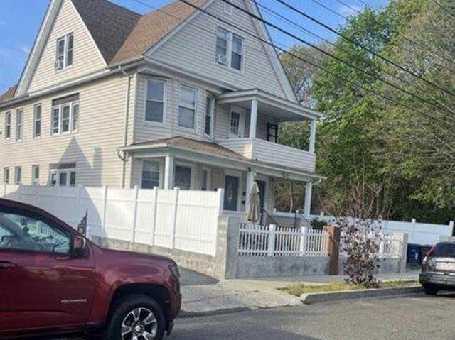 3 bedroom, Bridgeport CT 06606 104651543