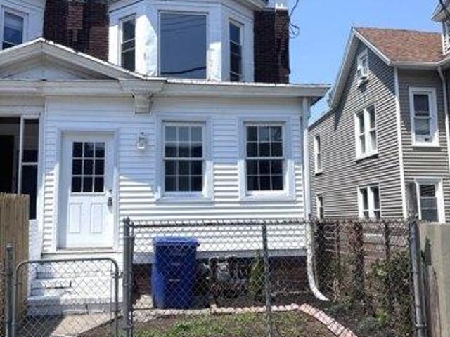 3 bedroom, Bridgeport CT 06610 105557450