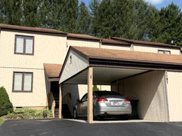 3 bedroom, Bristol VA 24201 105326006