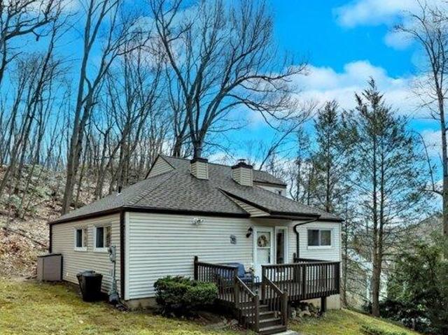 3 bedroom, Bristol CT 06010 104762242
