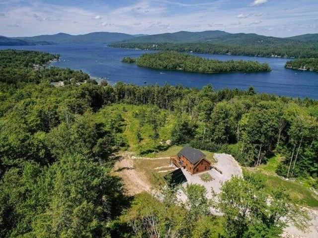 3 bedroom, Bristol NH 03222 105632288
