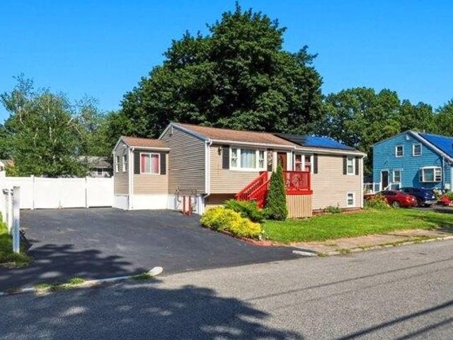 3 bedroom, Brockton MA 02301 105440036