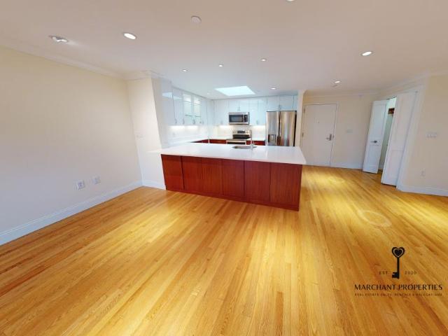 3 bedroom, Brookline MA 02446 94859137