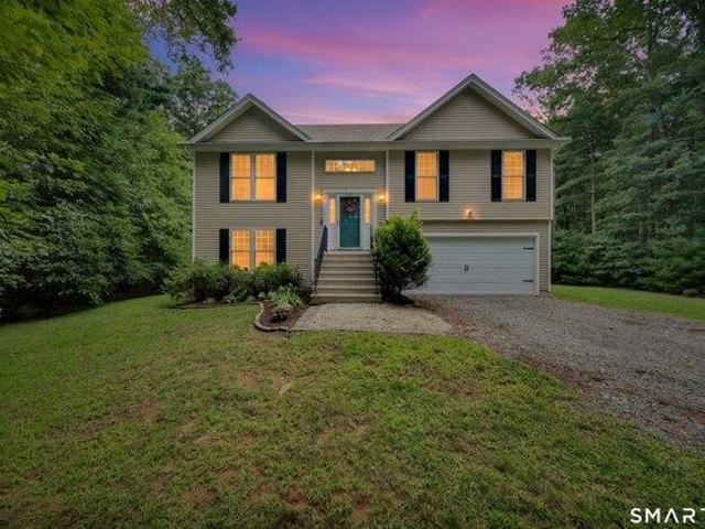 3 bedroom, Brooklyn CT 06234 105289860
