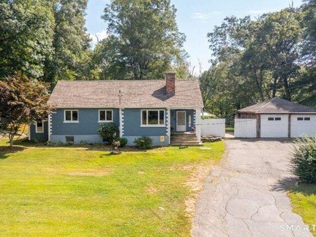 3 bedroom, Brooklyn CT 06234 105293261