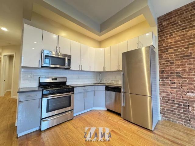 3 bedroom, Brooklyn NY 11205 LS91261116