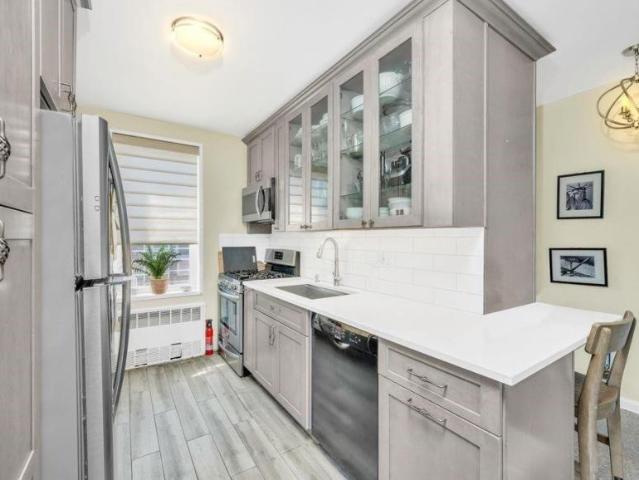 3 bedroom, BROOKLYN NY 11209 97624838