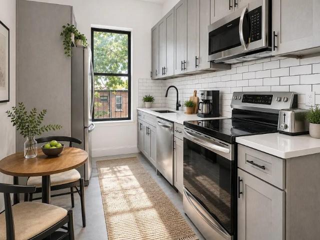 3 bedroom, Brooklyn NY 11221 105609282