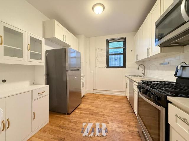 3 bedroom, BROOKLYN NY 11225 94008894