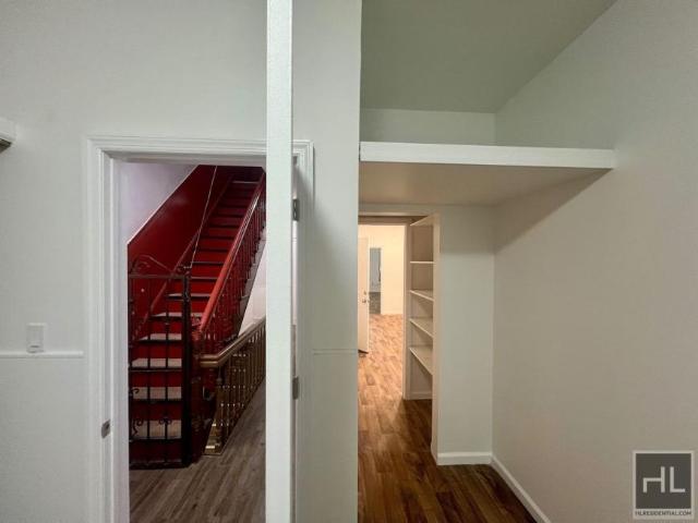 3 bedroom, BROOKLYN NY 11226 105399914