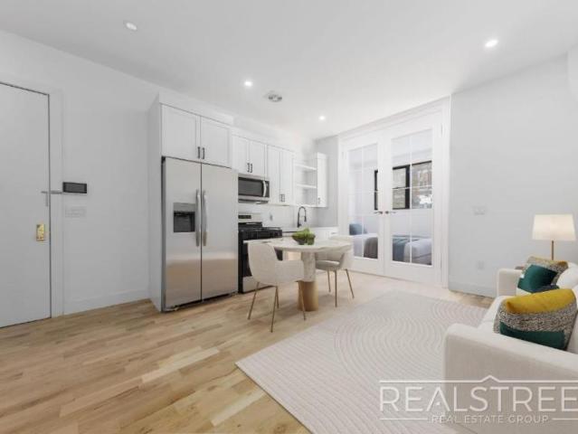 3 bedroom, BROOKLYN NY 11233 LS105722491