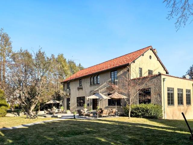 3 bedroom, BRONXVILLE NY 10708 98657595