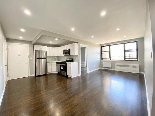 3 bedroom, Bronx NY 10467 LS97058246