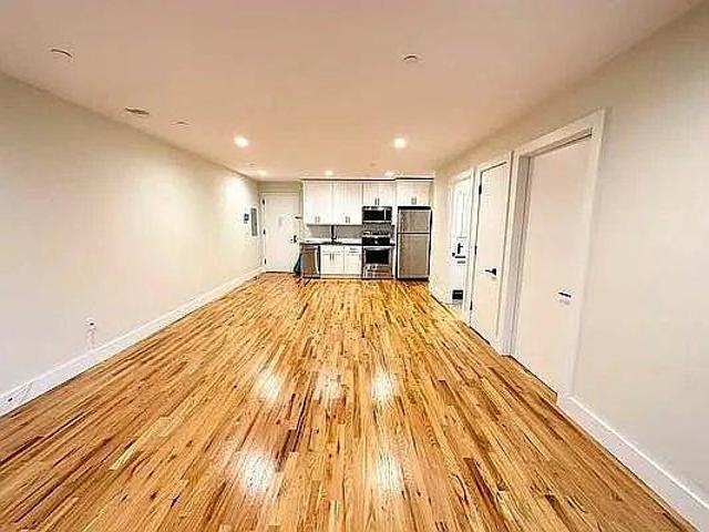 3 bedroom, Bronx NY 10468 94745944
