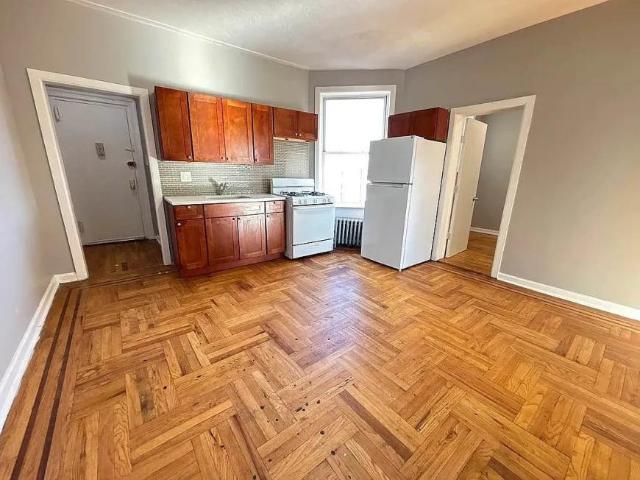 3 bedroom, BRONX NY 10473 LS98781526