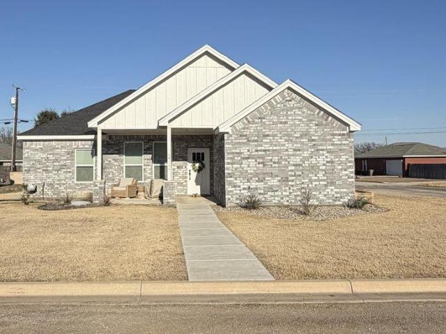 3 bedroom, Brownwood TX 76801 LS100973138