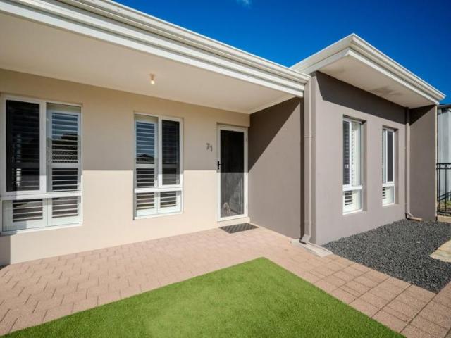 3 Bedroom House Butler, WA 102631536