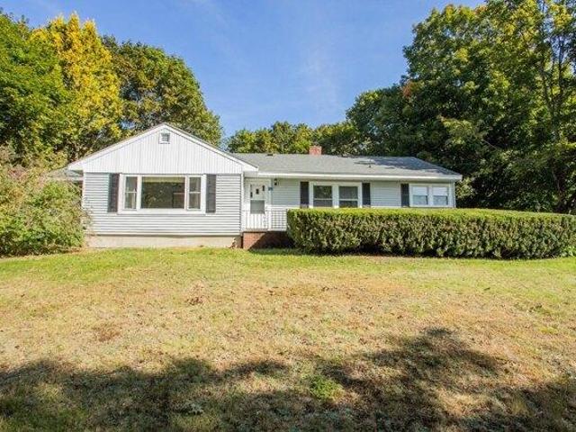 3 bedroom, Bucksport ME 04416 105872599