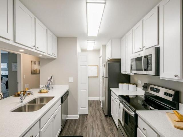 3 bedroom, Buffalo Grove IL 60089 106217225