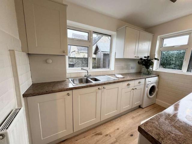 1 Bedroom Bungalow