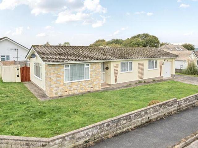 3 Bedroom Bungalow Barnstaple Devon 101675242
