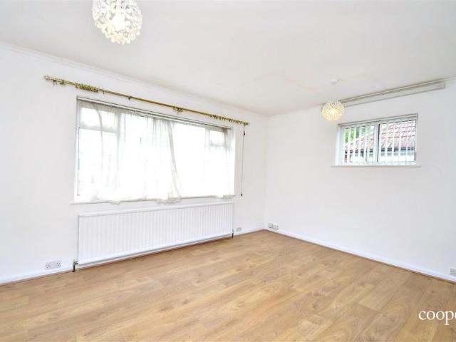 3 bedroom bungalow detached