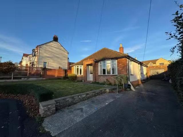 3 bedroom bungalow for rent in Ash Grove, Wells, BA5