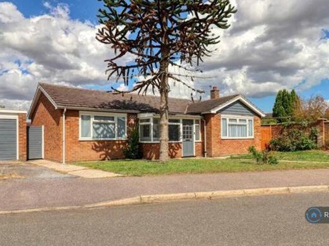 3 Bedroom Bungalow For Rent In Brightlingsea, Colchester