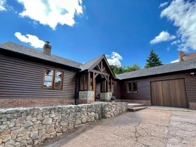 3 Bedroom Bungalow For Rent In Dunchideock