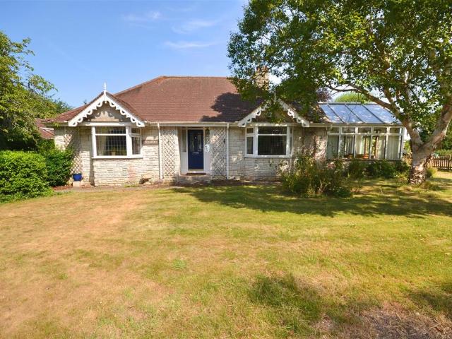 3 bedroom bungalow for sale