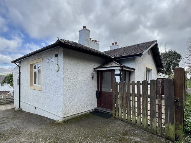 3 bedroom bungalow for sale