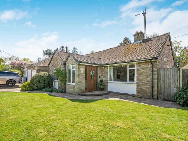 3 bedroom bungalow for sale