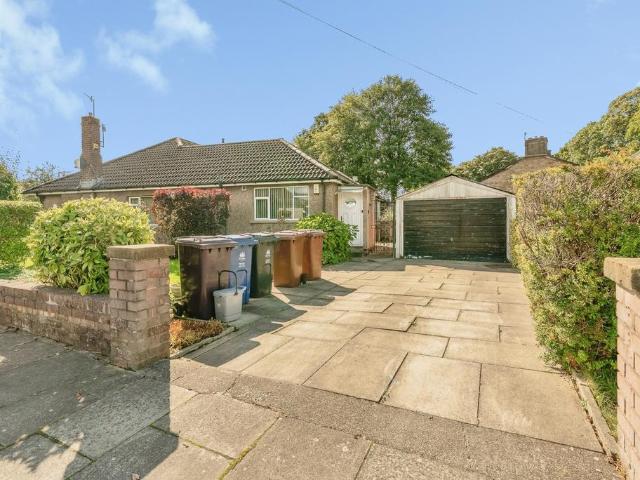 3 bedroom bungalow for sale