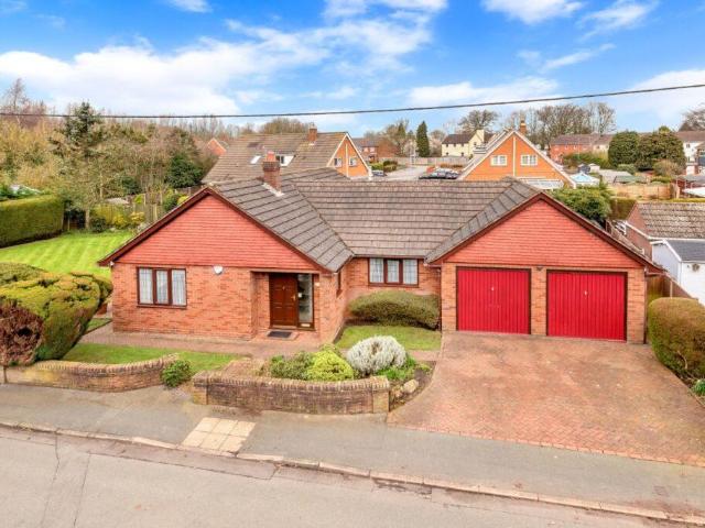 3 bedroom bungalow for sale