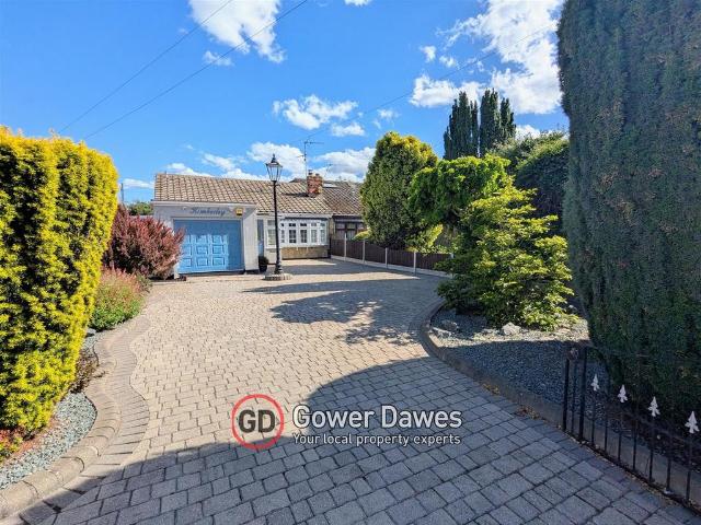 3 bedroom bungalow for sale
