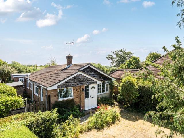 3 bedroom bungalow for sale