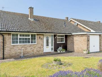 3 bedroom bungalow for sale