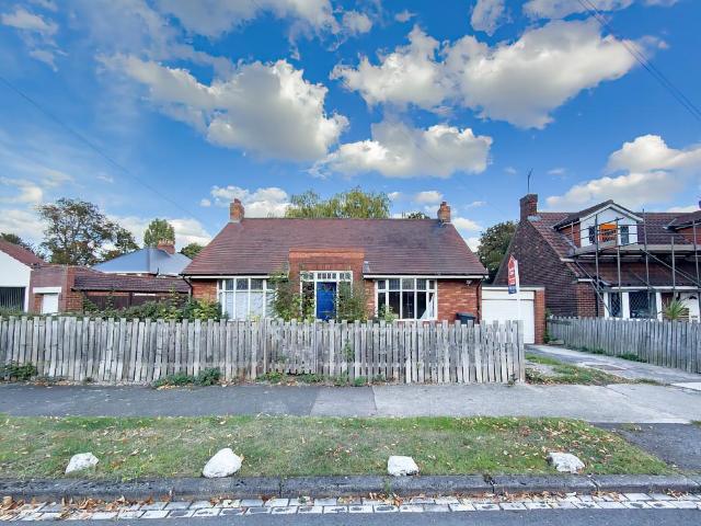 4 bedroom bungalow for sale
