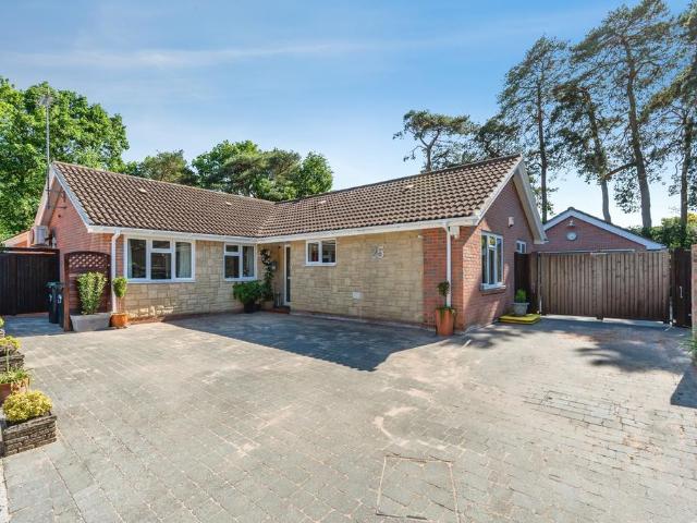4 bedroom bungalow for sale