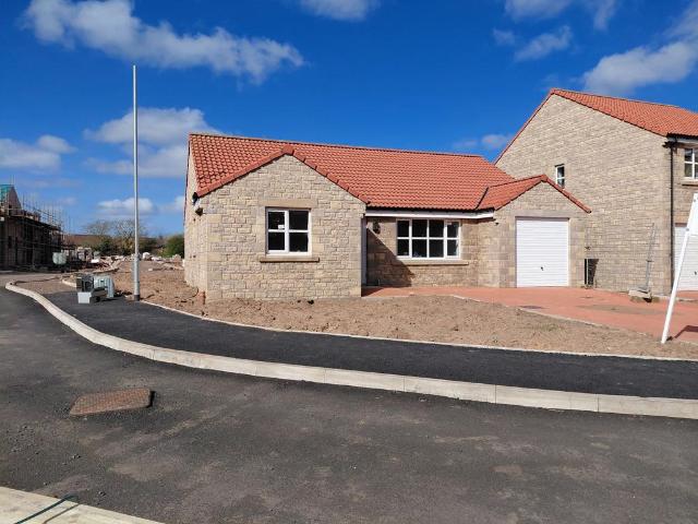 3 bedroom bungalow for sale