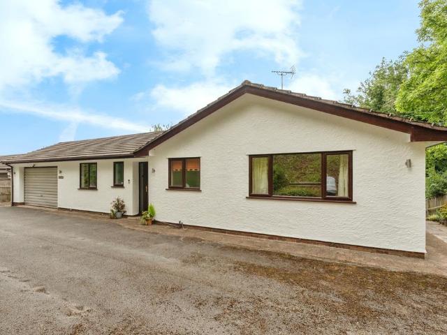 3 bedroom bungalow for sale