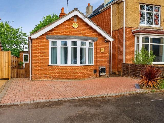 3 bedroom bungalow for sale