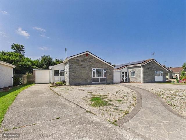 3 bedroom bungalow for sale