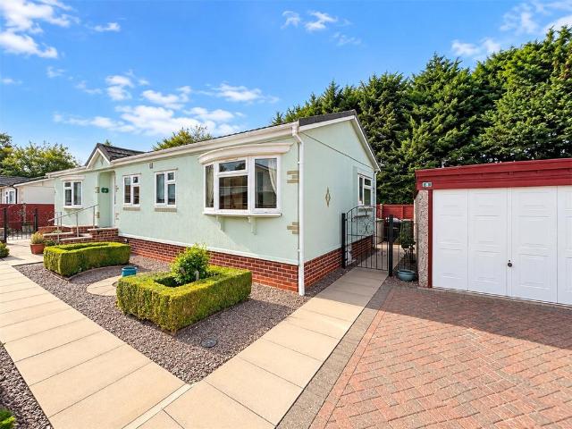 3 bedroom bungalow for sale