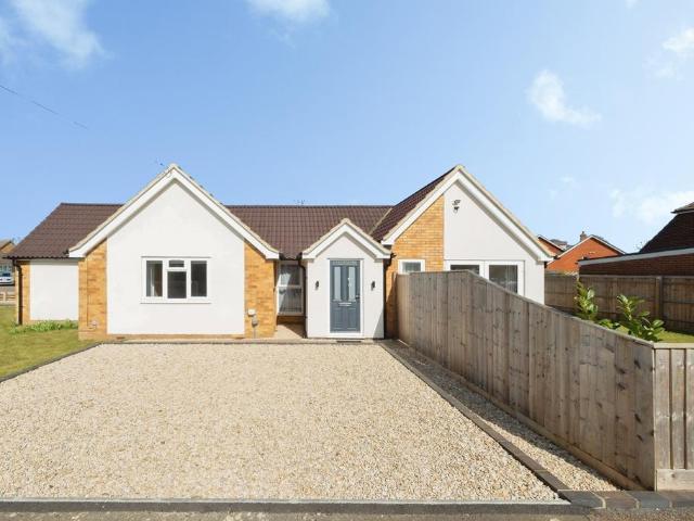 3 bedroom bungalow for sale