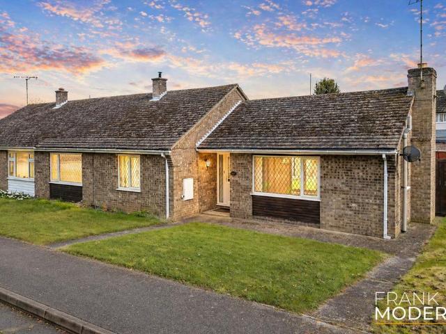 3 bedroom bungalow for sale
