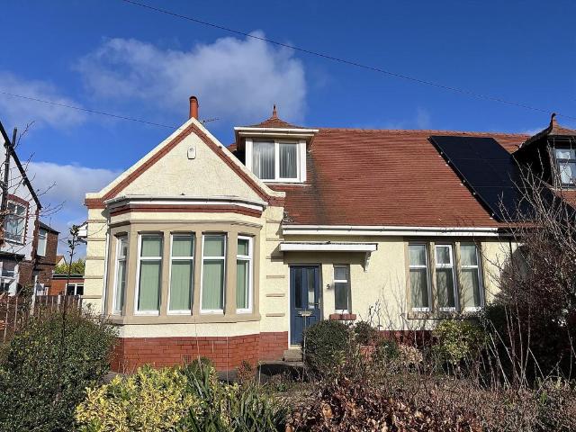 3 bedroom bungalow for sale