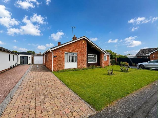 3 bedroom bungalow for sale