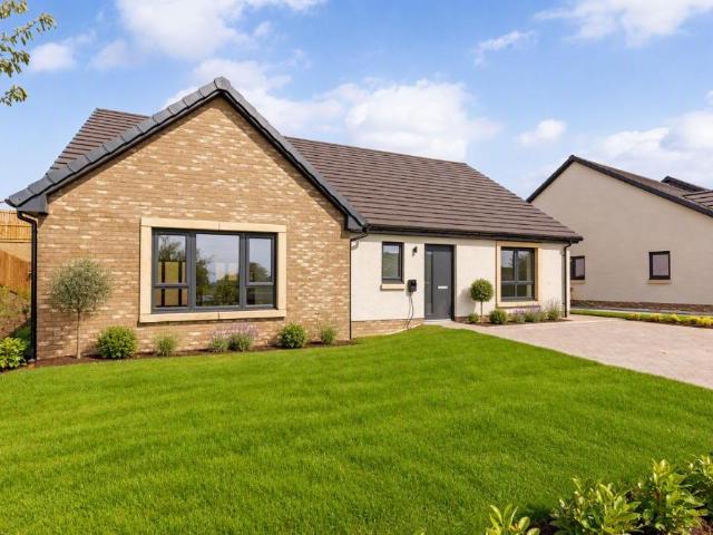 3 bedroom bungalow for sale